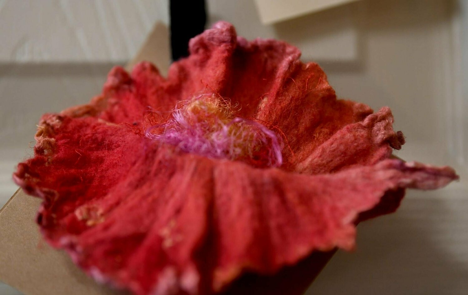 FELTED FLOWER PIN